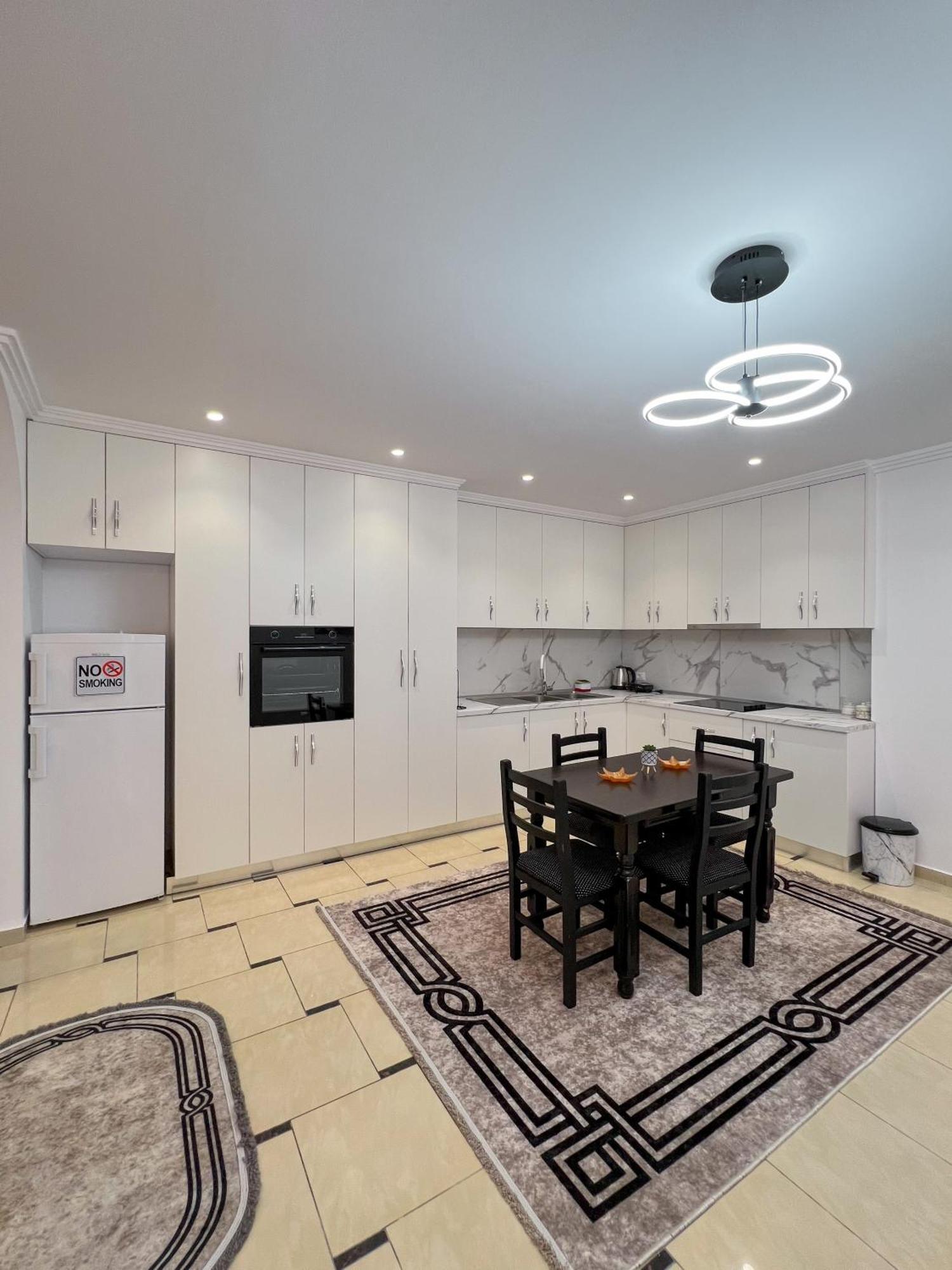 Tirana City Rental Apartments Ngoại thất bức ảnh